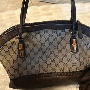 Gucci Bag with Wallet